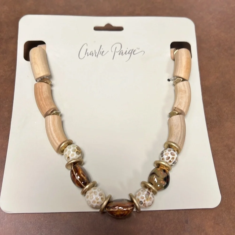NWT-Charlie Paige Statement Necklace-Boho-Wooden Beads-Whimsy - Picture 2 of 4